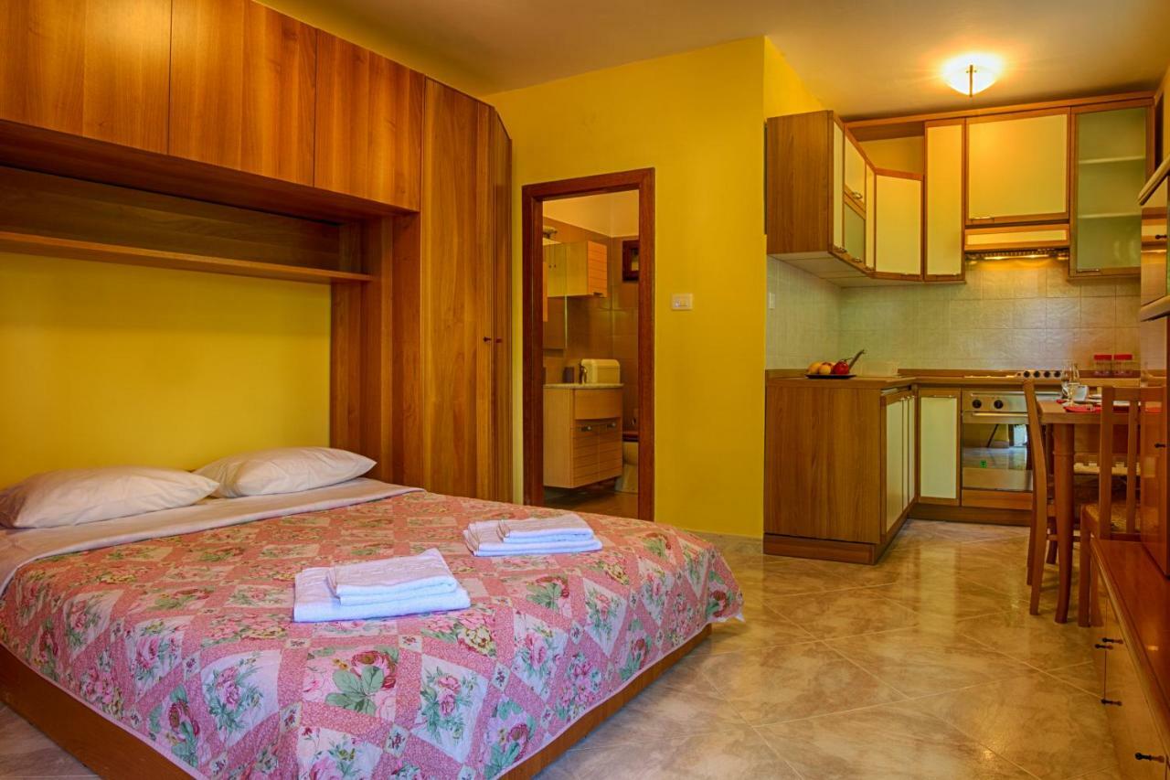 Apartments Medena 马图利 外观 照片